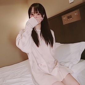 FC2 PPV 3056853 【顔晒し】7/31まで限定【無修正】やっぱりこの子は可愛い！！！！見つめられたら男ならイチコロです！瞳が最高で可愛すぎる彼女と再会！生中出し！