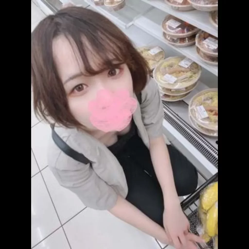 FC2 PPV 3072576 1週間限定 3980 → 2980 合計４作品！怒涛の１８０分！！ 小柄でスレンダー＆ショートカットと３拍子整った美女がイおもちゃでチンポでイキまくり。