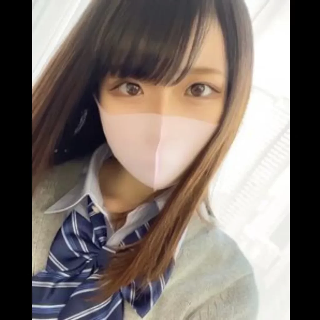 FC2 PPV 3100761 大人気！現役女子高生超スレンダー美小女！放課後にスク水着させて人生初の大量顔射