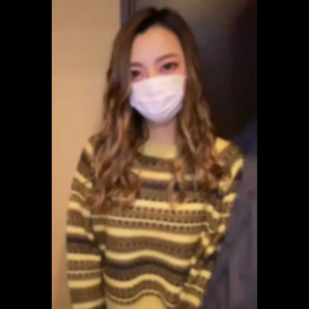 FC2 PPV 311930 ｢♯59｣アパレル店員のギャルがド変態すぎる件。挿れただけでイく感度抜群まんこに騎乗位で搾り取らせる中出し♡両想い♡