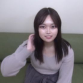 FC2 PPV 3124563 期間限定大特価！素朴女子の初撮りを中出しでいただいちゃいました。