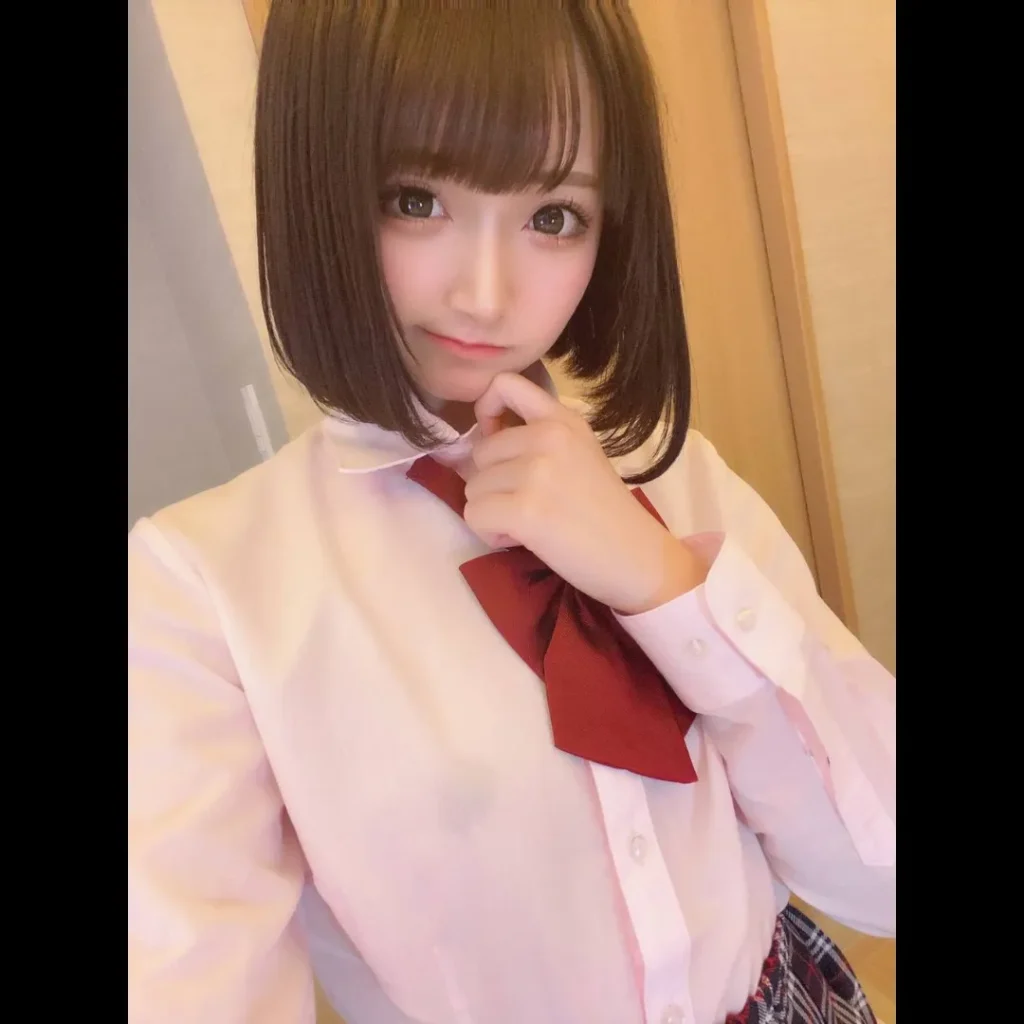 FC2 PPV 4848867 極美//少//女★ひかり完全未公開/２年間に渡る調教映像/更に特典映像が凄い！先着限定１００名様に豪華特典有